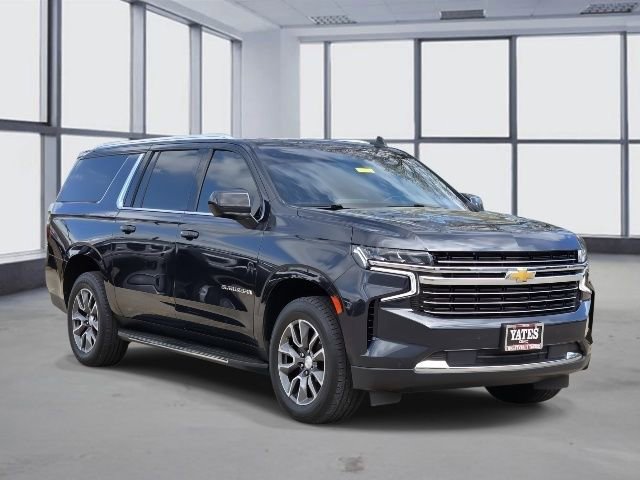 Used 2022 Chevrolet Suburban LT image 3