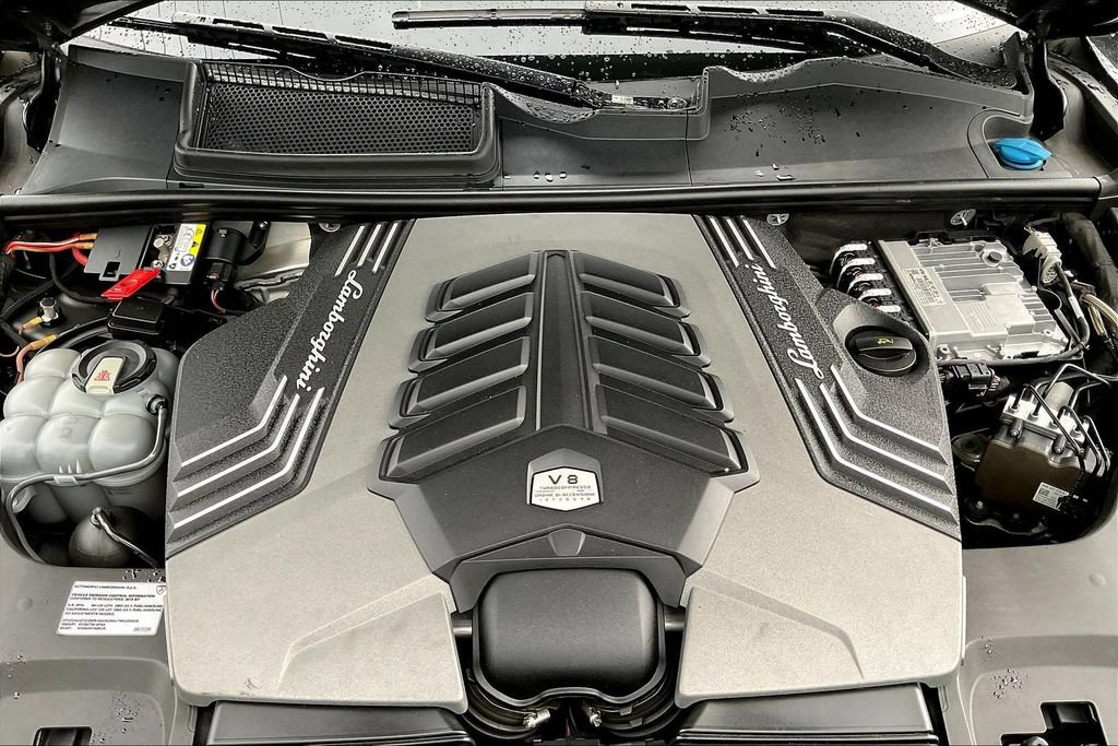 Used 2019 Lamborghini Urus AWD/4WD image 29