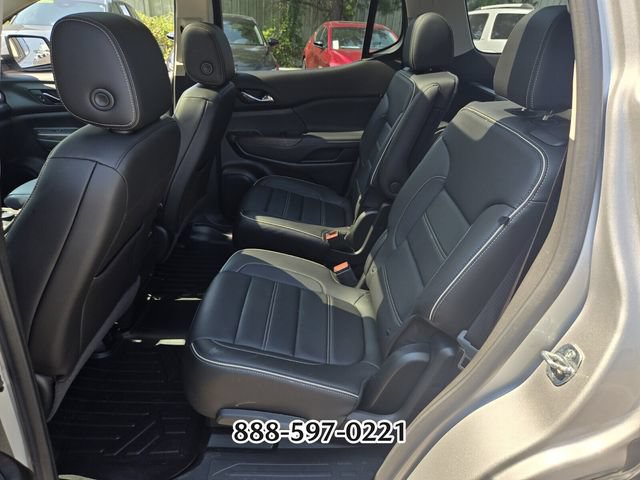 Used 2020 GMC Acadia Denali w/ Denali Ultimate Package AWD/4WD image 12