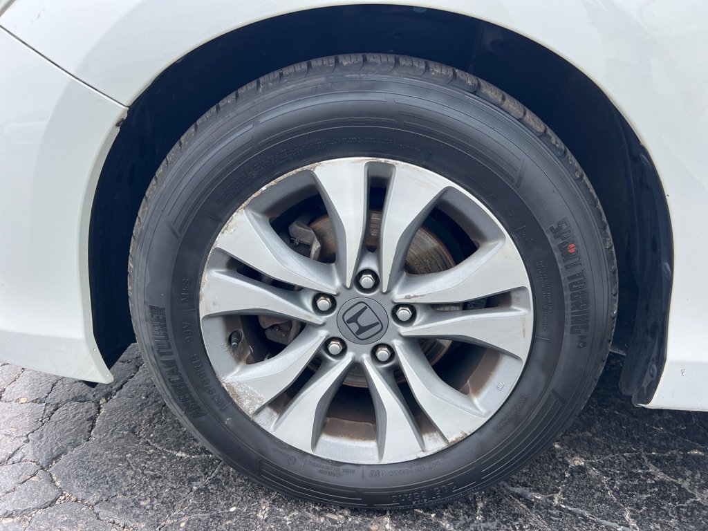 Used 2013 Honda Accord LX image 36