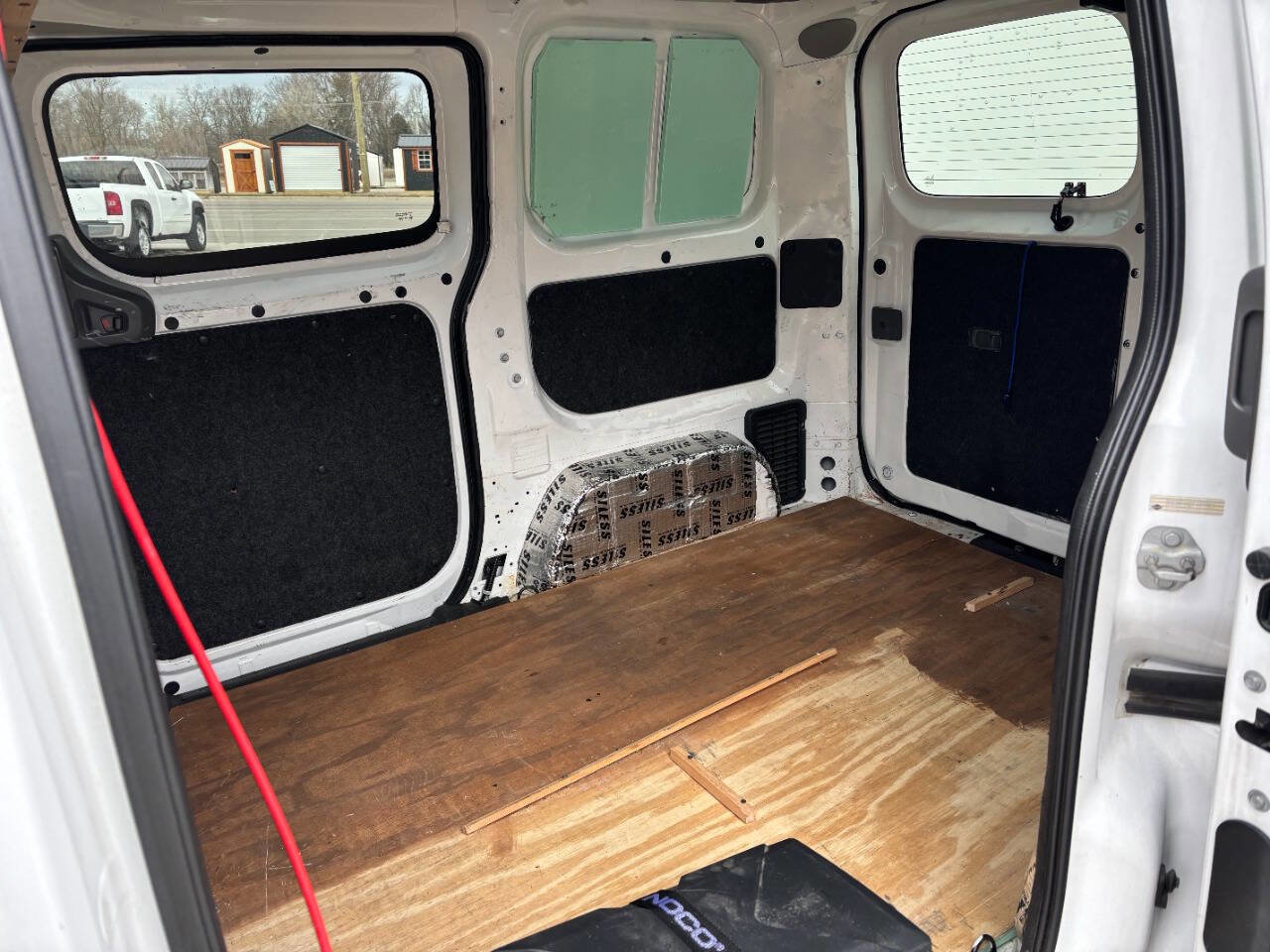 Used 2015 Chevrolet City Express LS FWD image 9