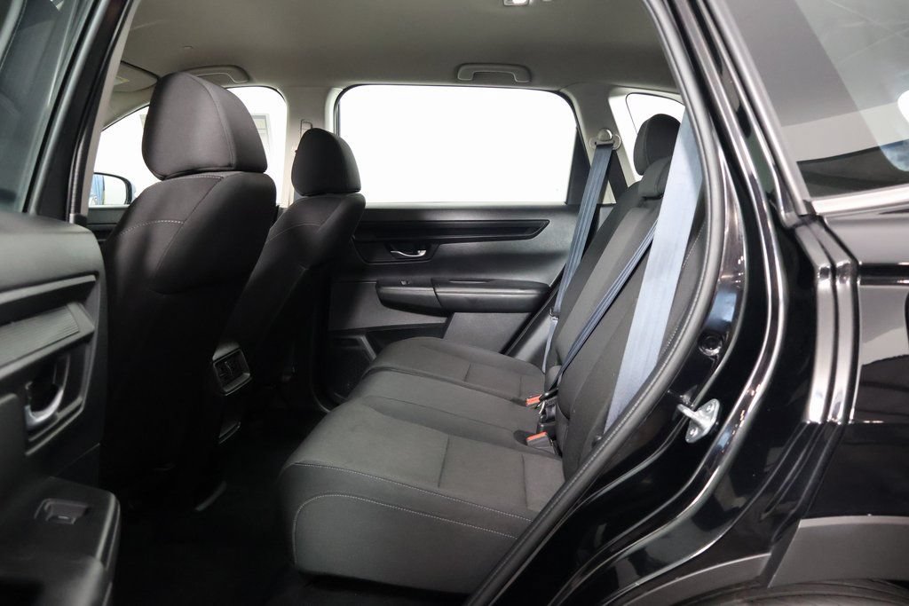Used 2023 Honda CR-V LX image 11