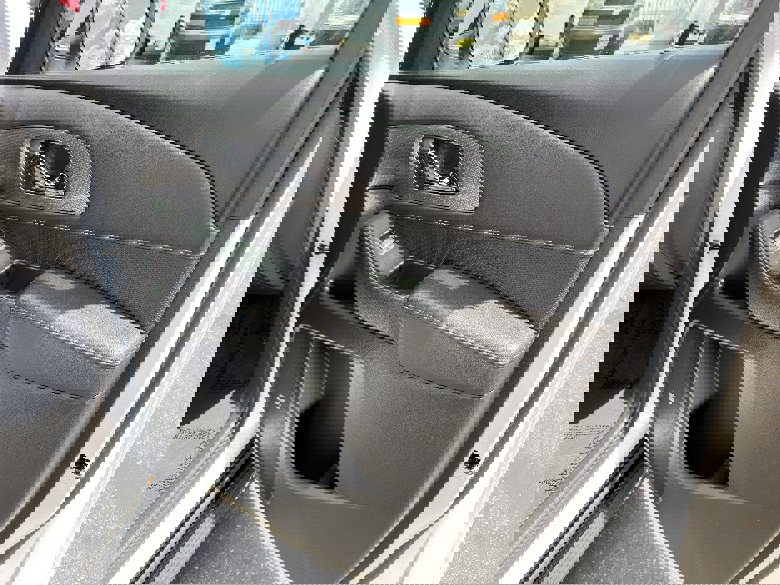 Used 2022 Chevrolet Traverse Premier w/ Redline Edition AWD/4WD image 12