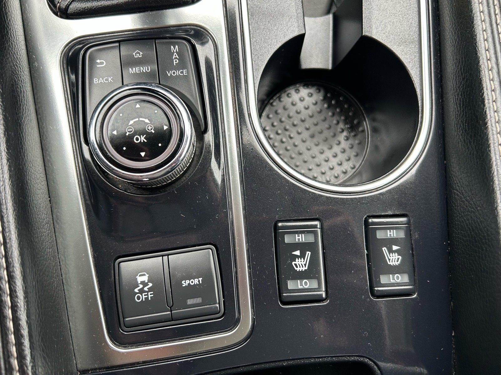 Used 2023 Nissan Maxima SL image 29