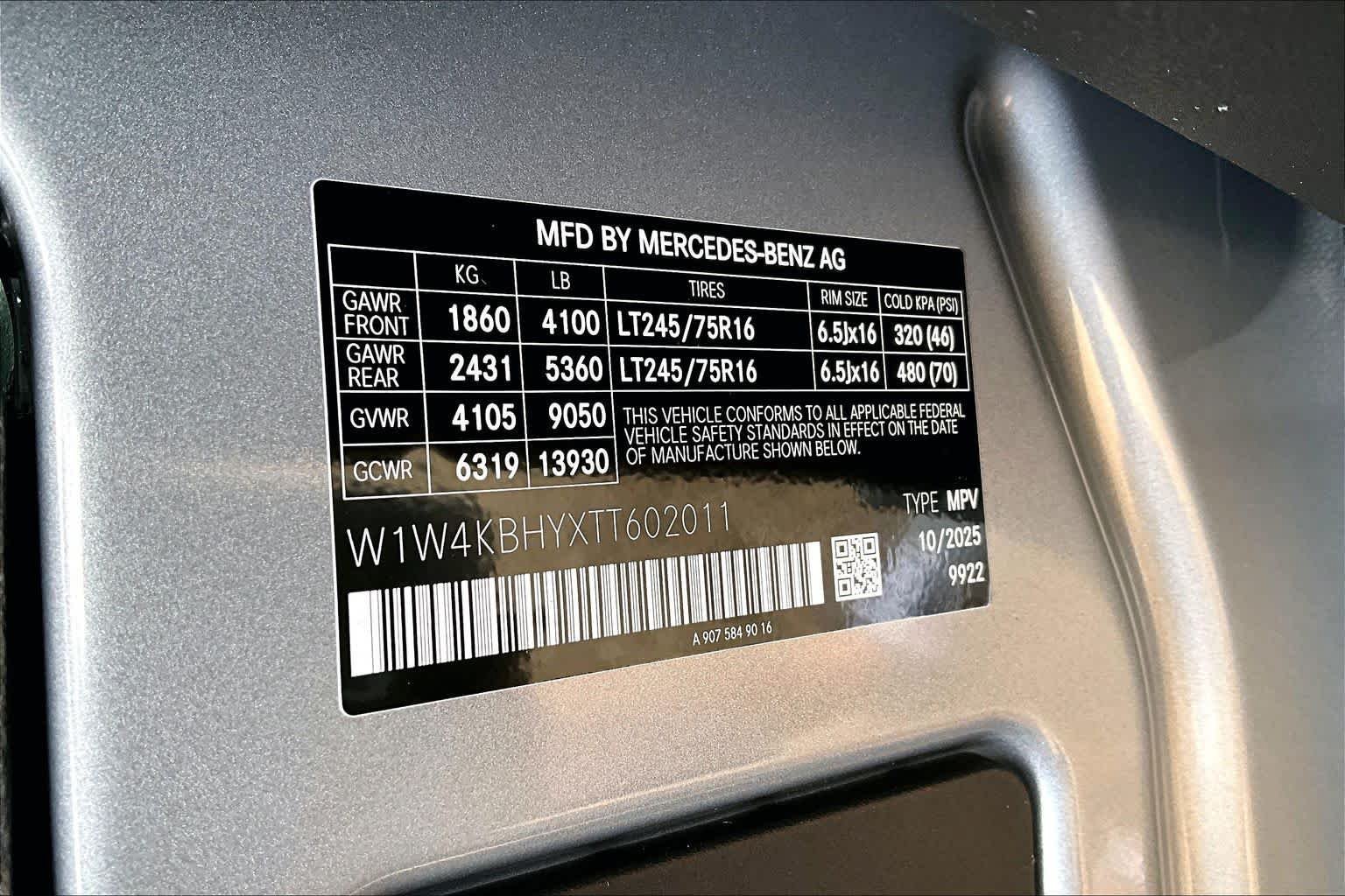 Used 2026 Mercedes-Benz Sprinter 2500 image 14