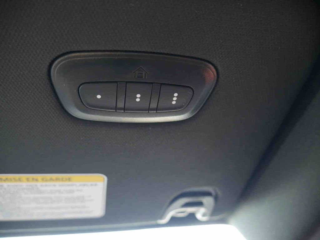 Used 2025 RAM 1500 Rebel image 37