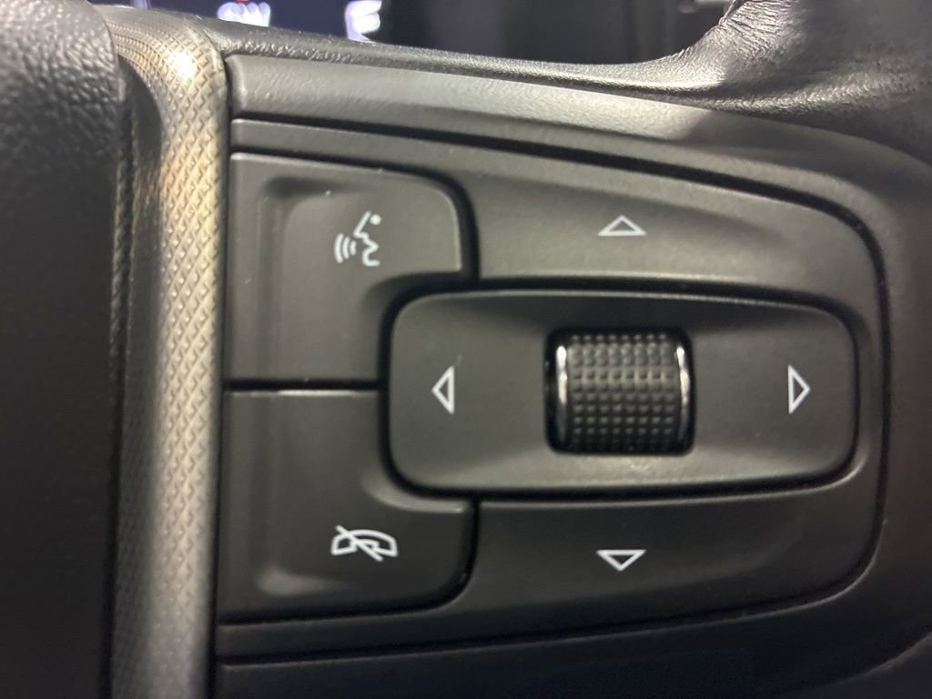 Used 2022 GMC Yukon Denali AWD/4WD image 35