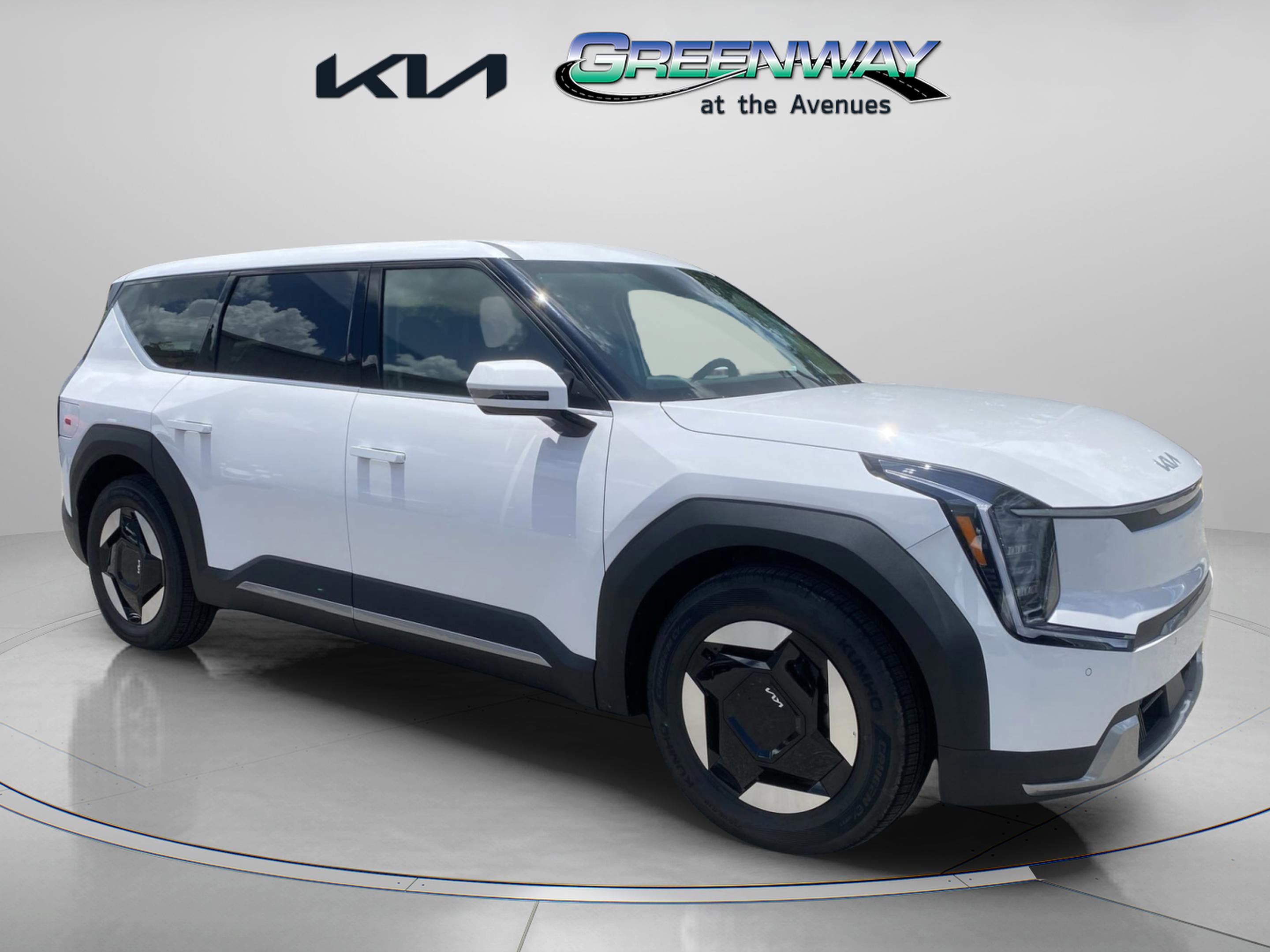 New 2026 Kia EV9 Light image 1