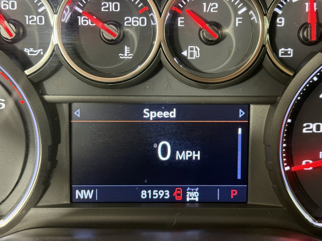 Used 2020 Chevrolet Silverado 1500 LT w/ All-Star Edition image 17