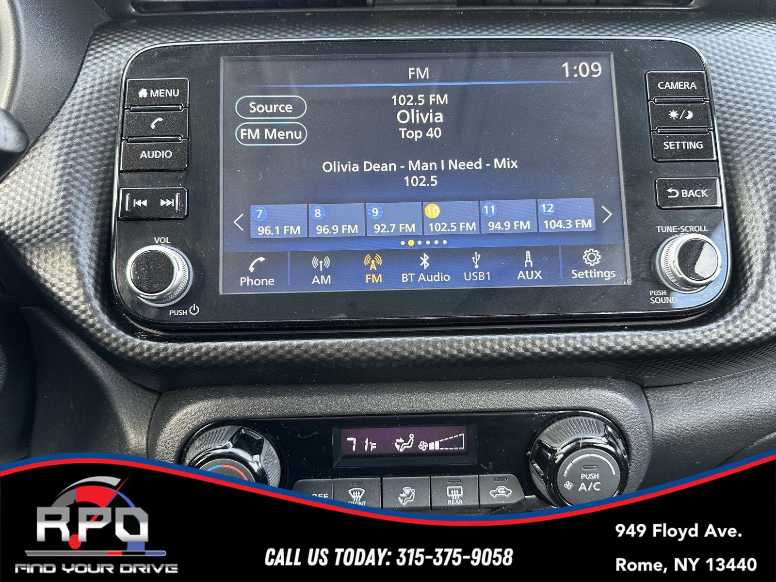 Used 2021 Nissan Kicks SV image 17