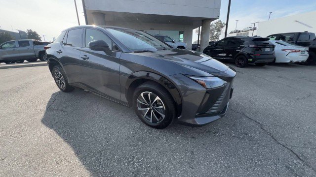 Used 2025 Lexus RZ 300e RZ 300e Premium SUV w/ Accessory Package (Z1) image 2