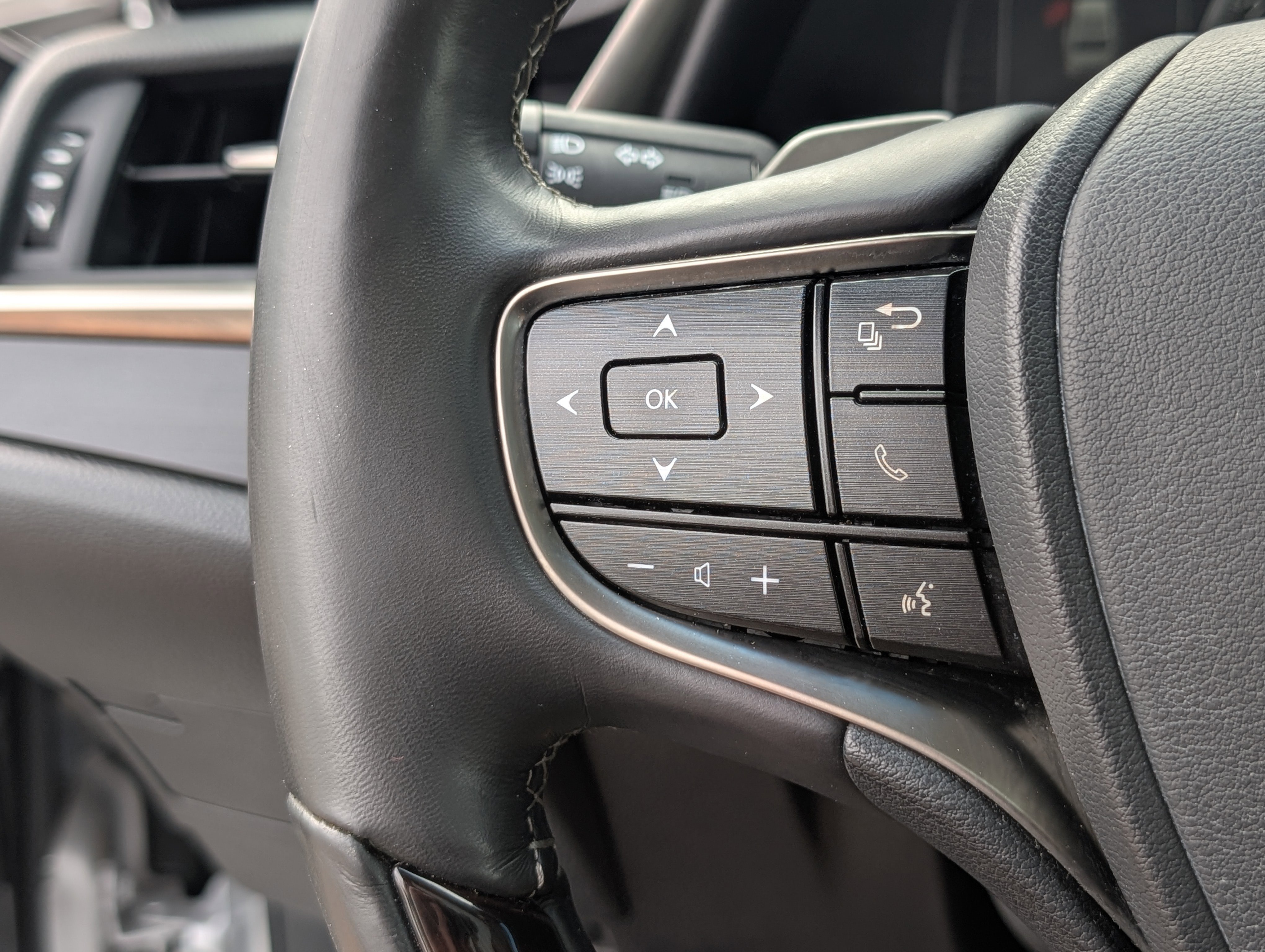 Used 2019 Lexus ES 350 w/ Premium Package image 22