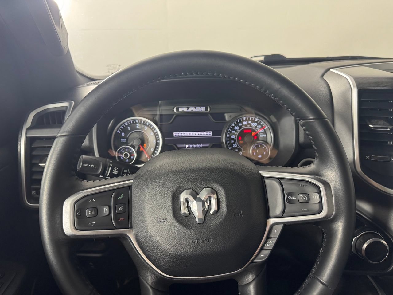 Used 2022 RAM 1500 Big Horn AWD/4WD image 13