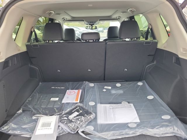 Used 2026 Nissan Rogue Platinum w/ Platinum Premium Package image 26