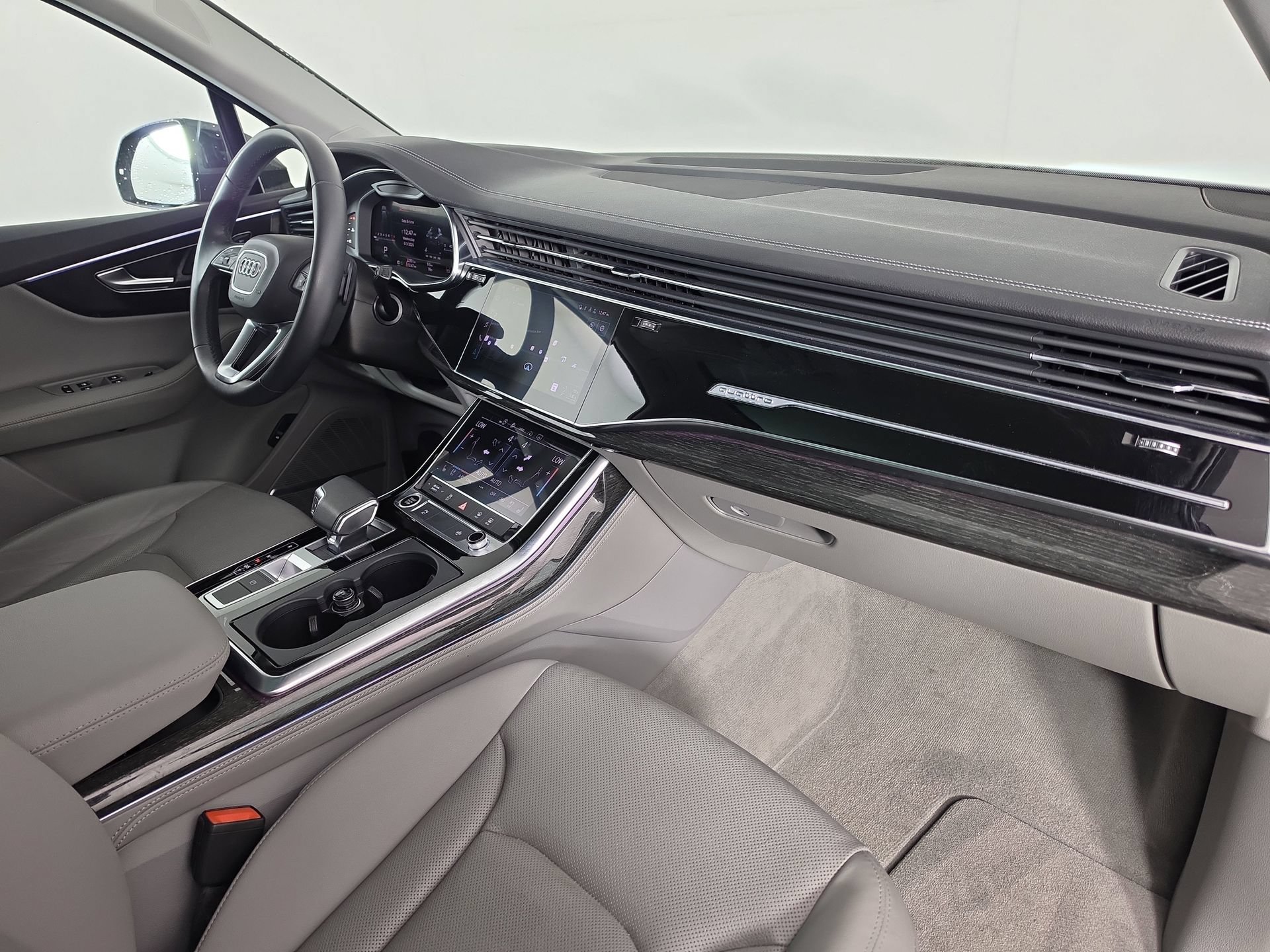 Certified 2023 Audi Q7 2.0T Premium Plus w/ Premium Plus Package AWD/4WD image 46