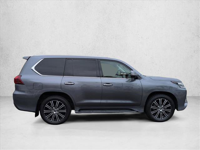 Used 2018 Lexus LX 570 4WD w/ Luxury Package image 4