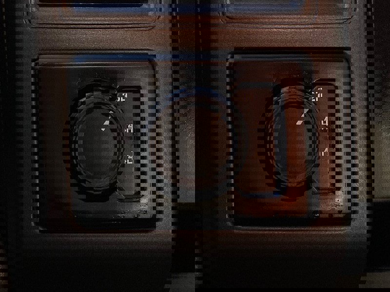 Certified 2022 Ford F350 XL w/ Power Equipment Group image 33