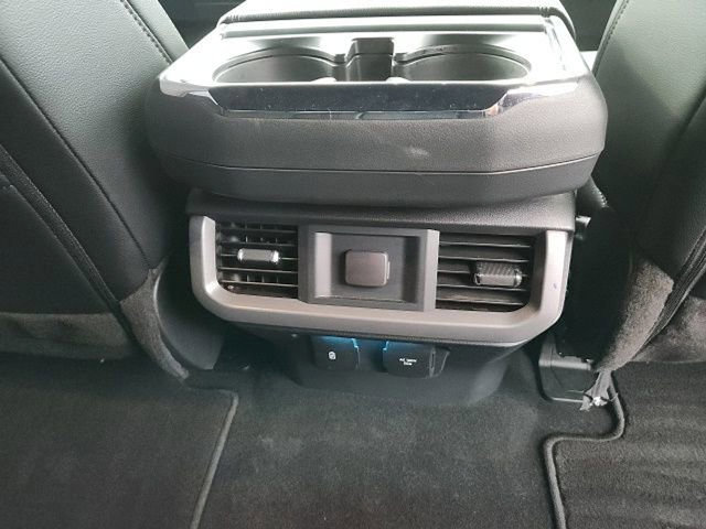Used 2025 Ford F150 Lariat w/ Equipment Group 501A Mid image 26