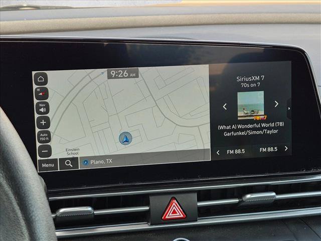 Used 2024 Hyundai Elantra SEL FWD image 12
