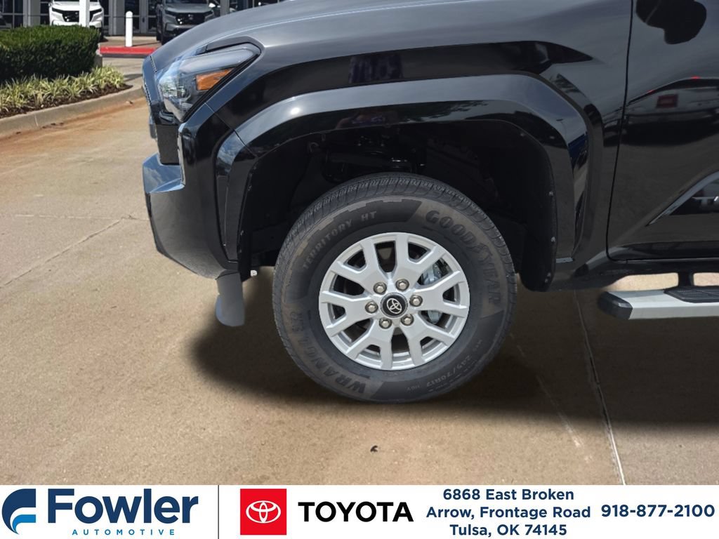 Certified 2025 Toyota Tacoma SR5 AWD/4WD image 28