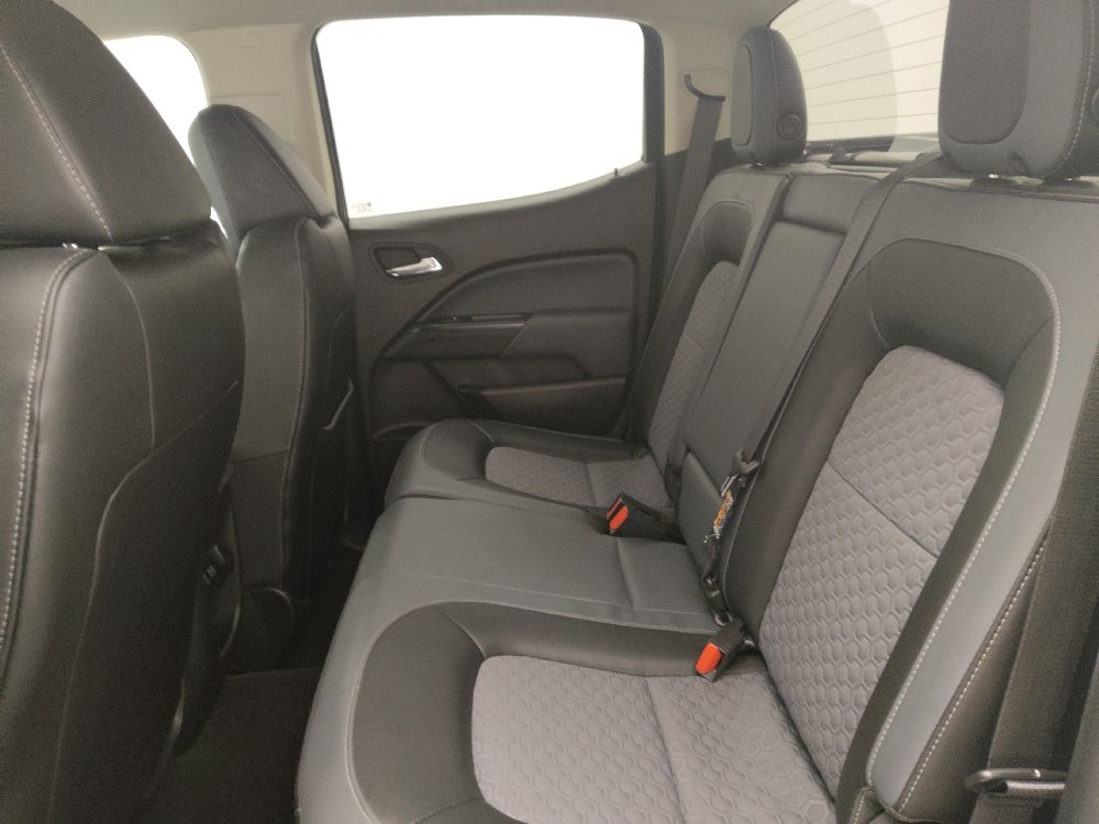 Used 2015 Chevrolet Colorado Z71 RWD image 18