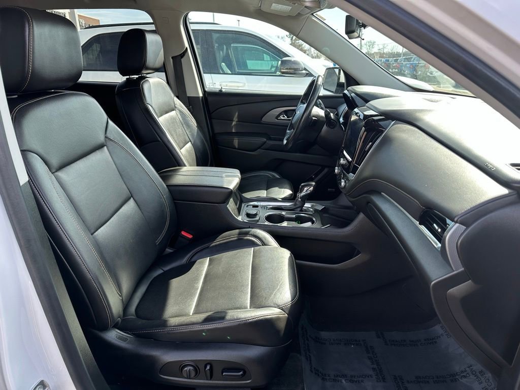 Used 2021 Chevrolet Traverse Premier w/ LPO, Floor Liner Package image 17