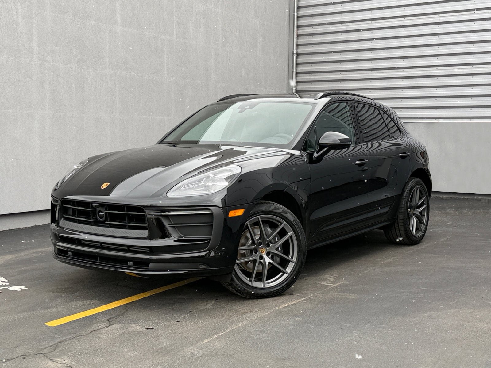 New 2026 Porsche Macan Turbo AWD/4WD image 1