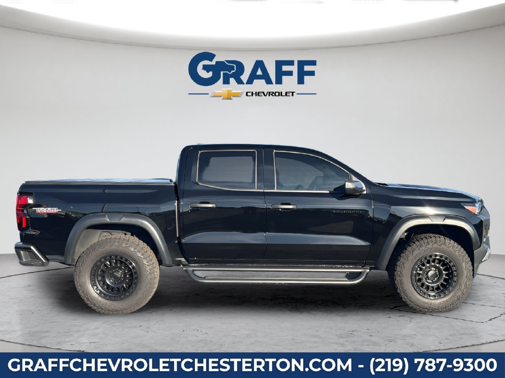 Used 2025 Chevrolet Colorado Trail Boss AWD/4WD image 9