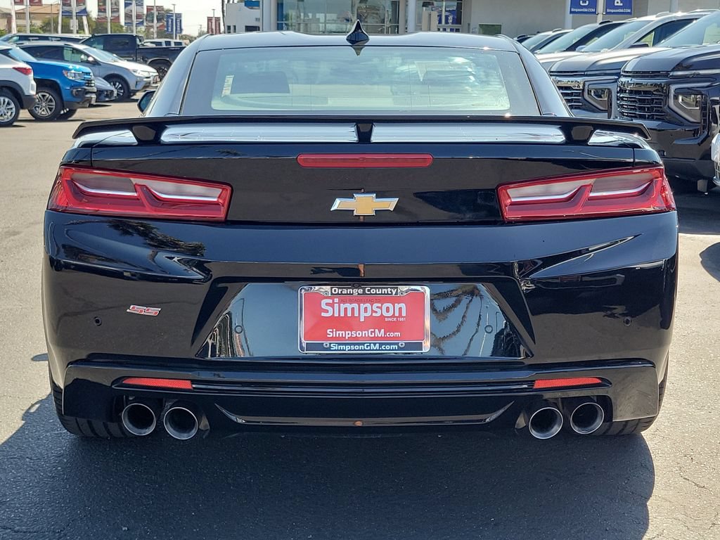 Used 2016 Chevrolet Camaro SS RWD image 24