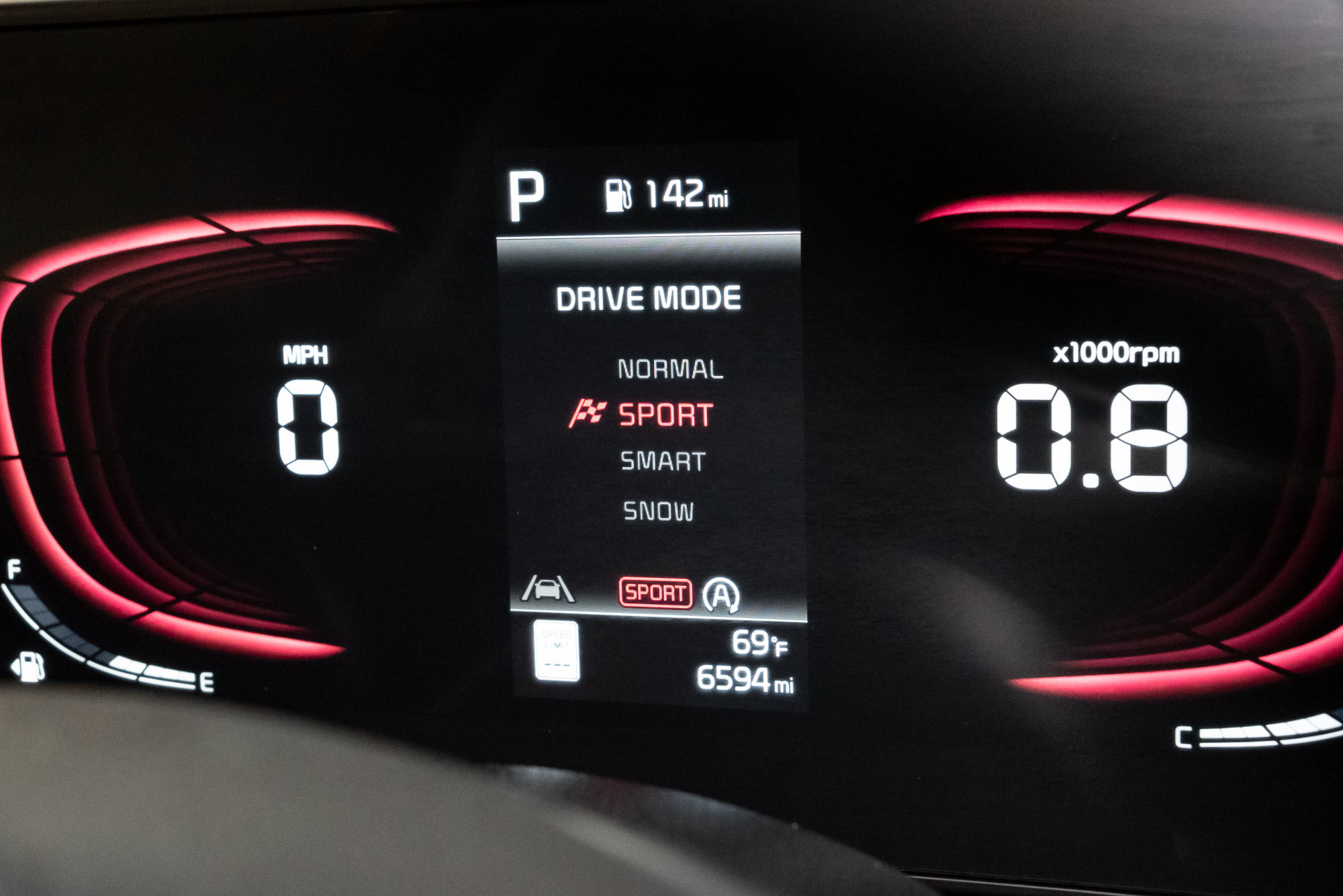 Certified 2024 Kia Sportage EX AWD/4WD image 14