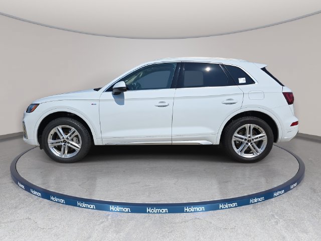 Used 2024 Audi Q5 e Premium w/ Convenience Package AWD/4WD image 9