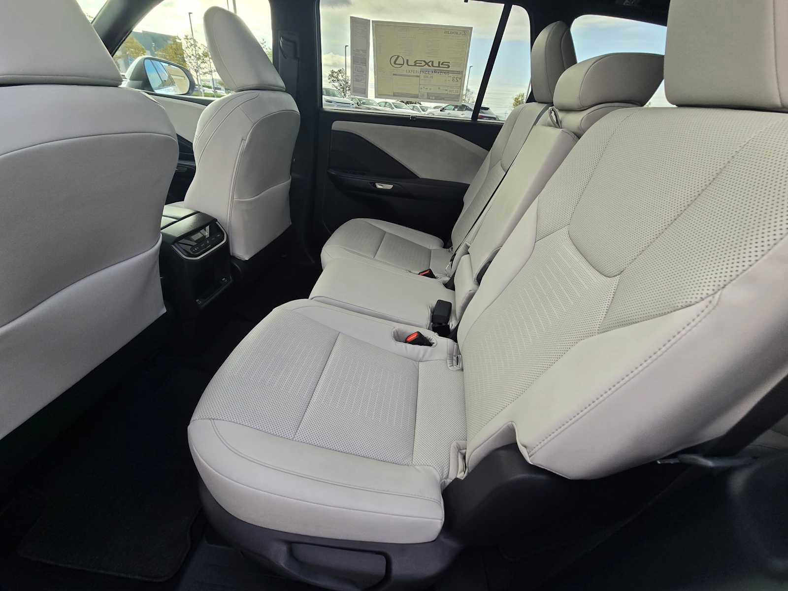 New 2026 Lexus TX 350 AWD image 21