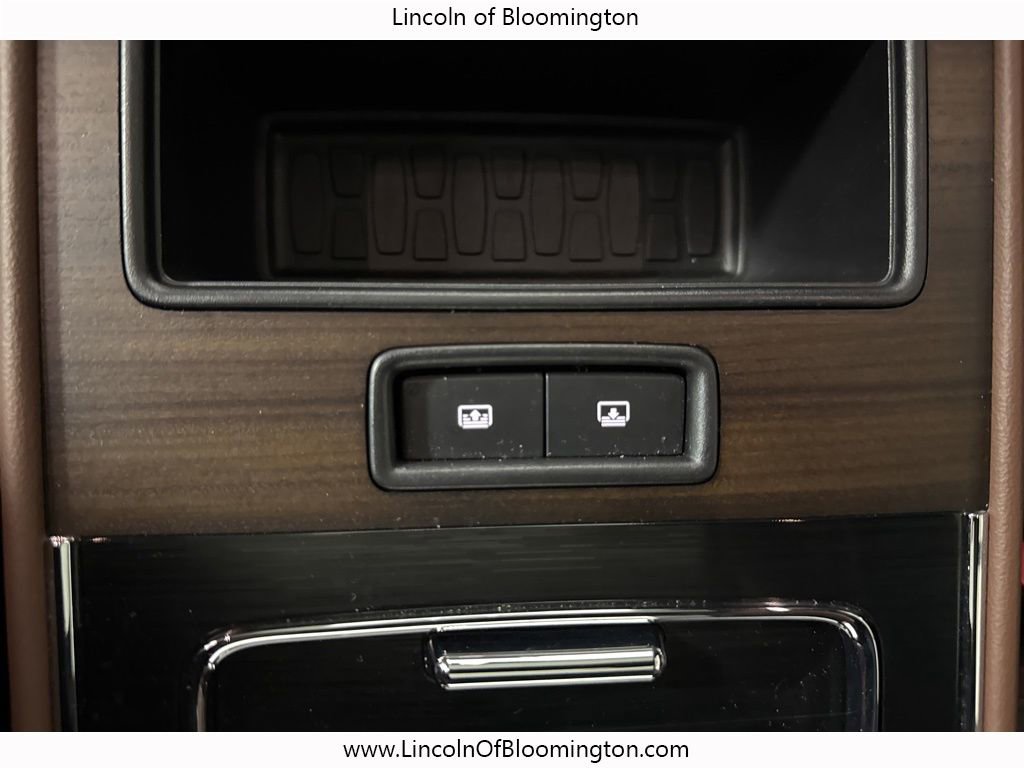 Certified 2025 Lincoln Aviator Reserve w/ Illumination Package image 68