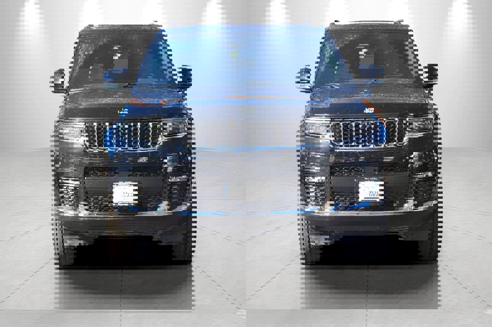 Used 2024 Jeep Grand Cherokee L Limited w/ Luxury Tech Group II image 10