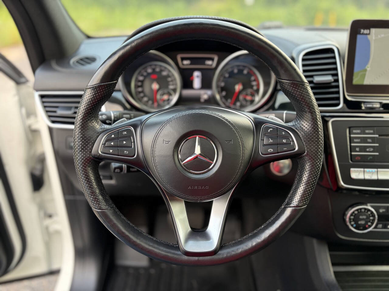 Used 2019 Mercedes-Benz GLS 550 4MATIC w/ Driver Assistance Package image 34