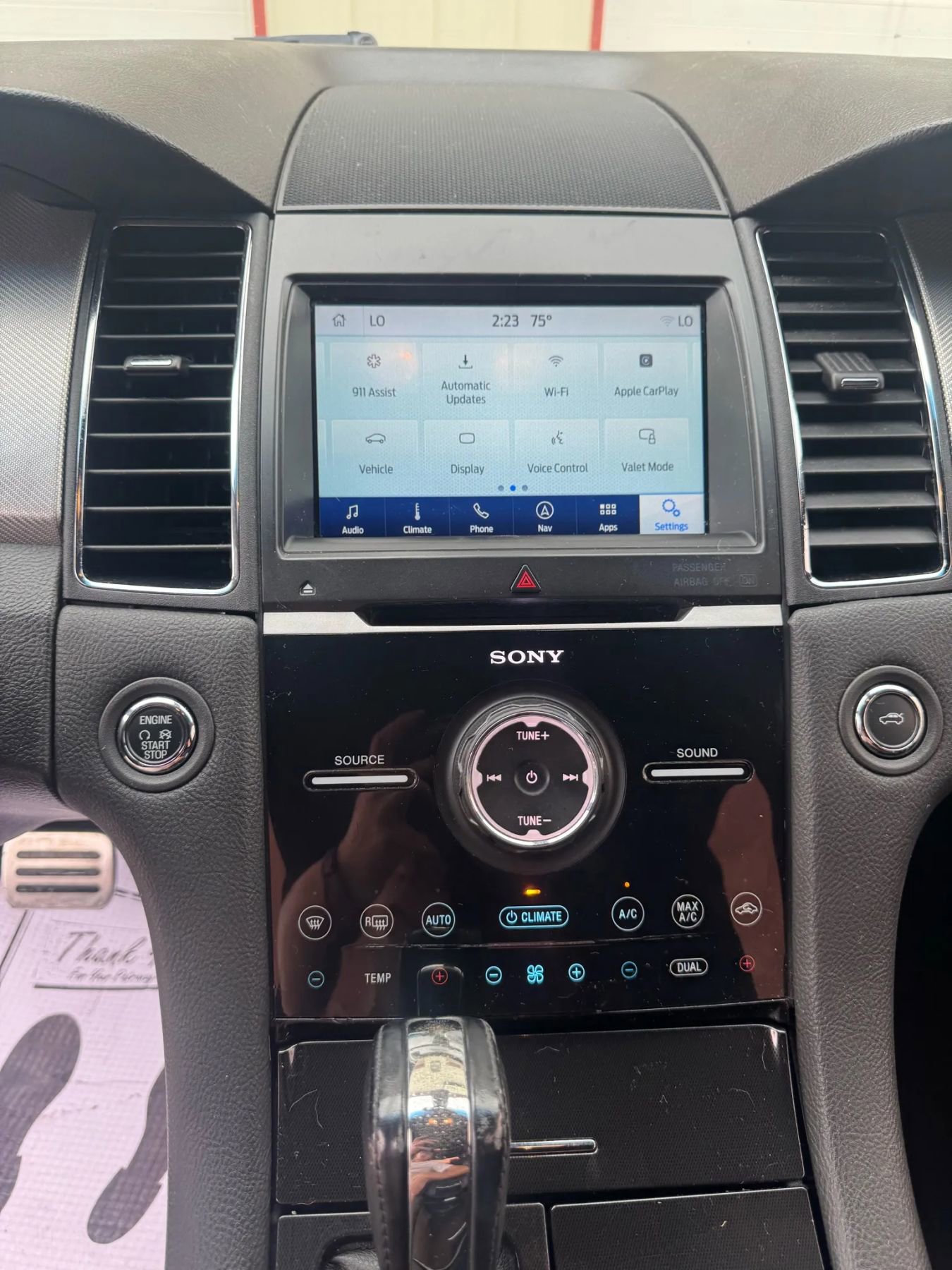 Used 2017 Ford Taurus SHO AWD/4WD image 8