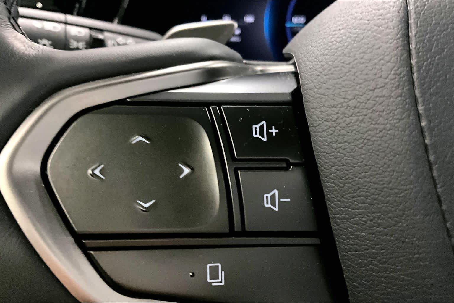 Used 2025 Lexus RX 350 w/ Convenience Package AWD/4WD image 24