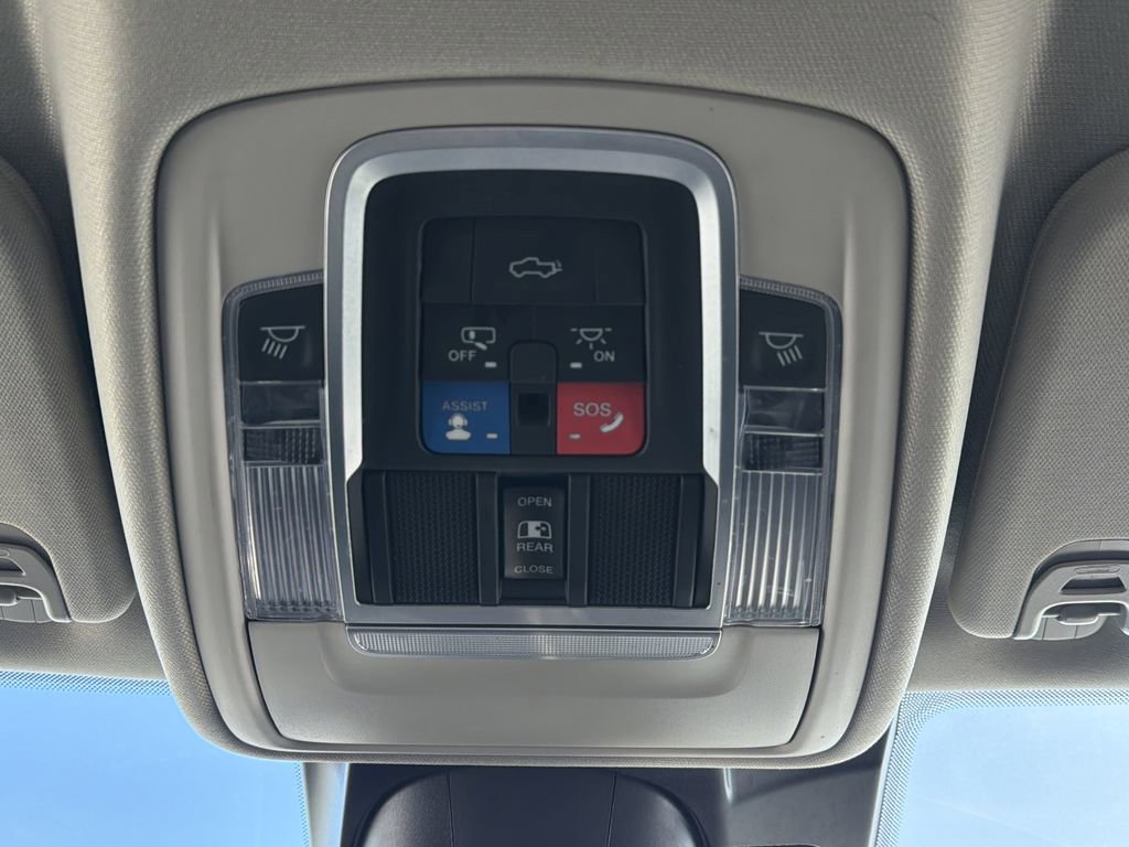 Used 2022 RAM 1500 Laramie image 24