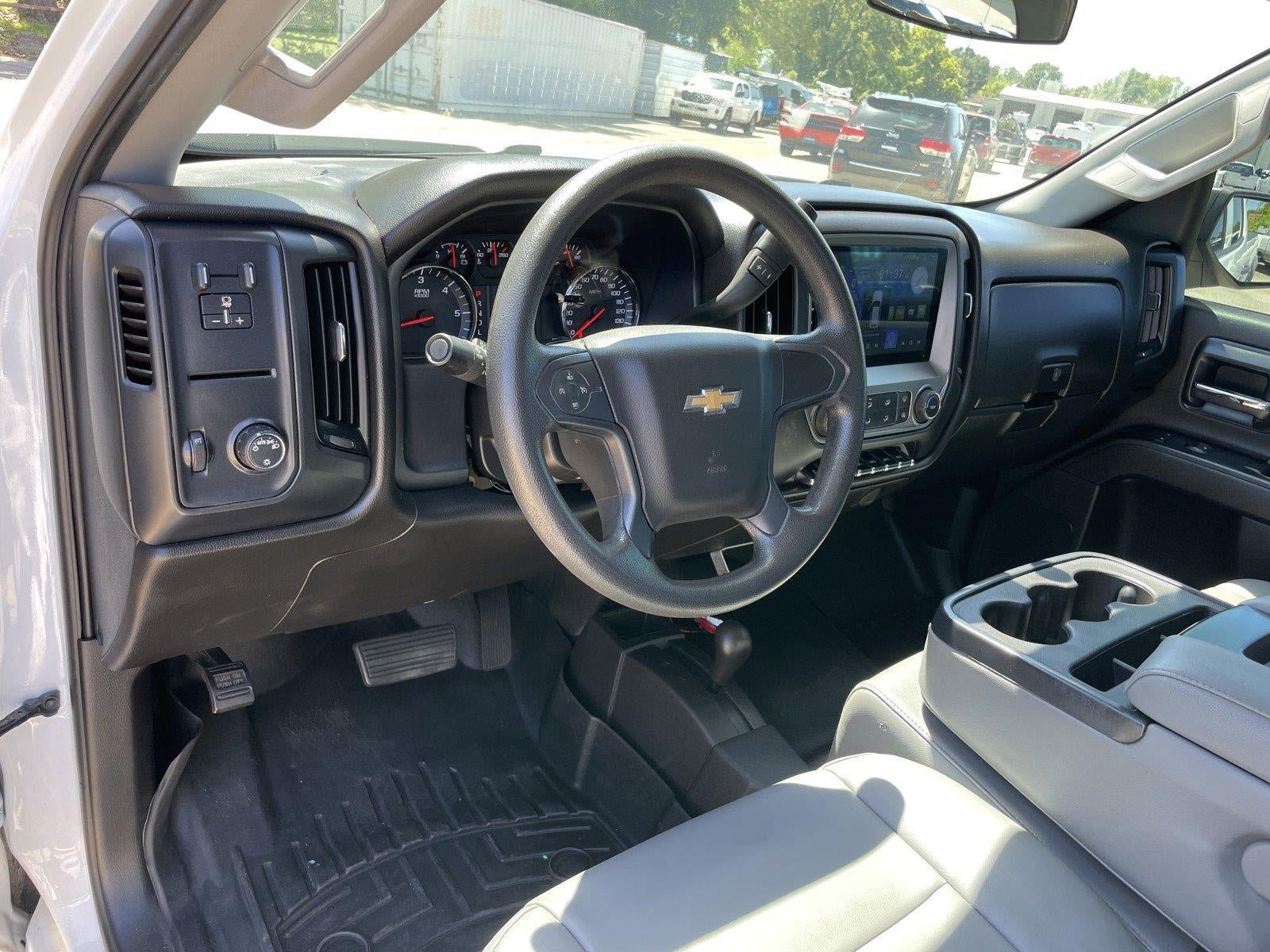 Used 2017 Chevrolet Silverado 2500 W/T w/ WT Convenience Package AWD/4WD image 17