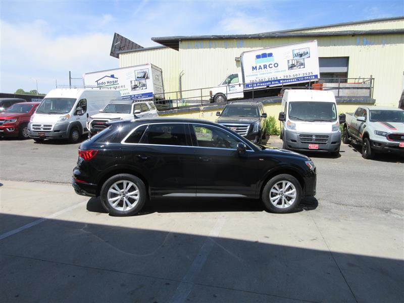 Used 2021 Audi Q3 2.0T Premium Plus w/ Premium Plus Package AWD/4WD image 9