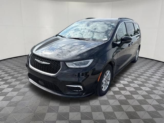 Used 2022 Chrysler Pacifica Touring-L FWD image 13