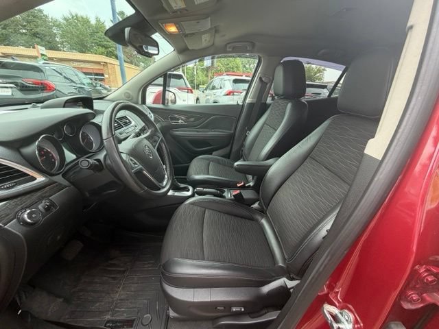 Used 2015 Buick Encore Convenience FWD image 9