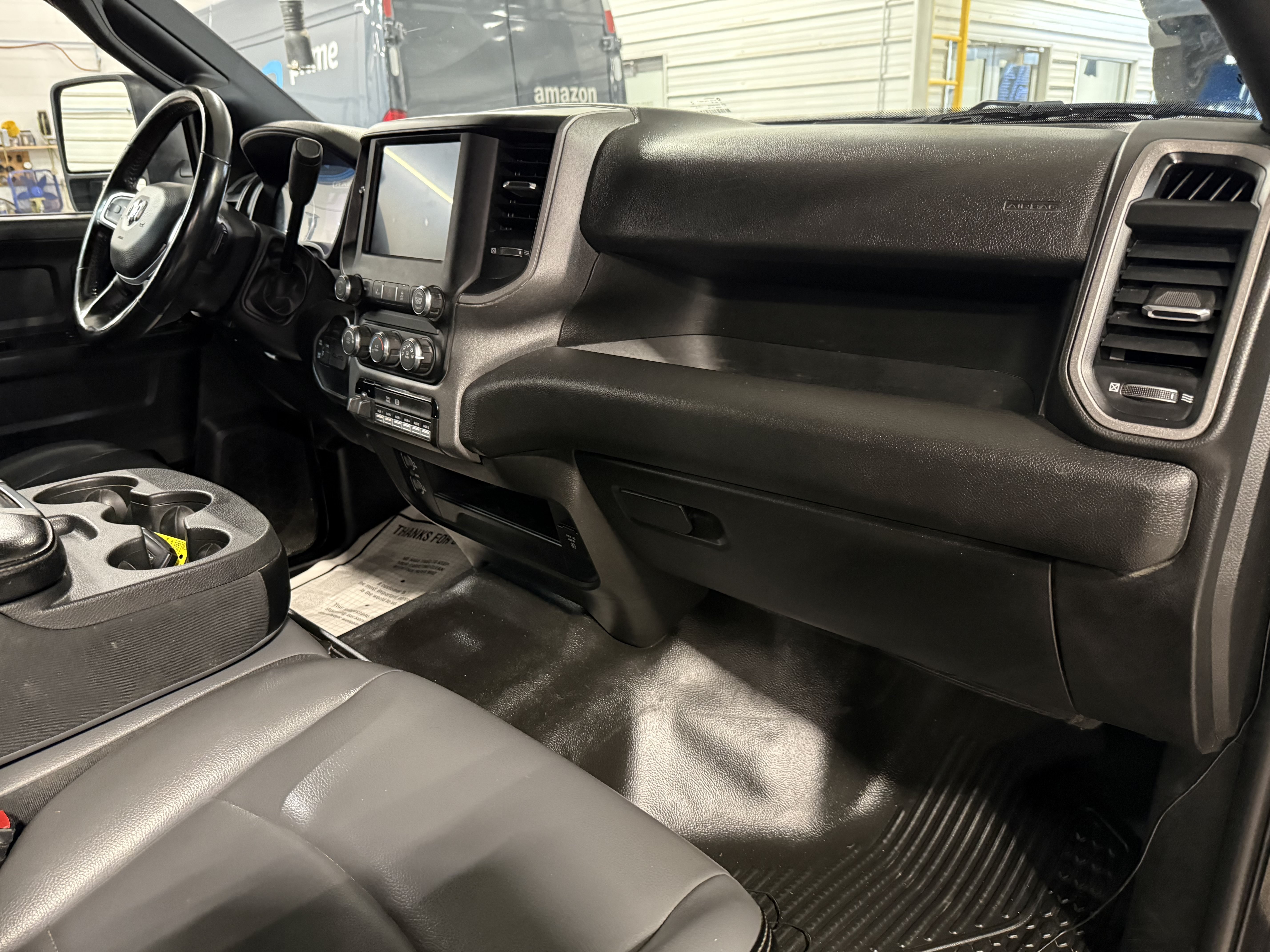 Used 2023 RAM 5500 Tradesman w/ Safety Group AWD/4WD image 9
