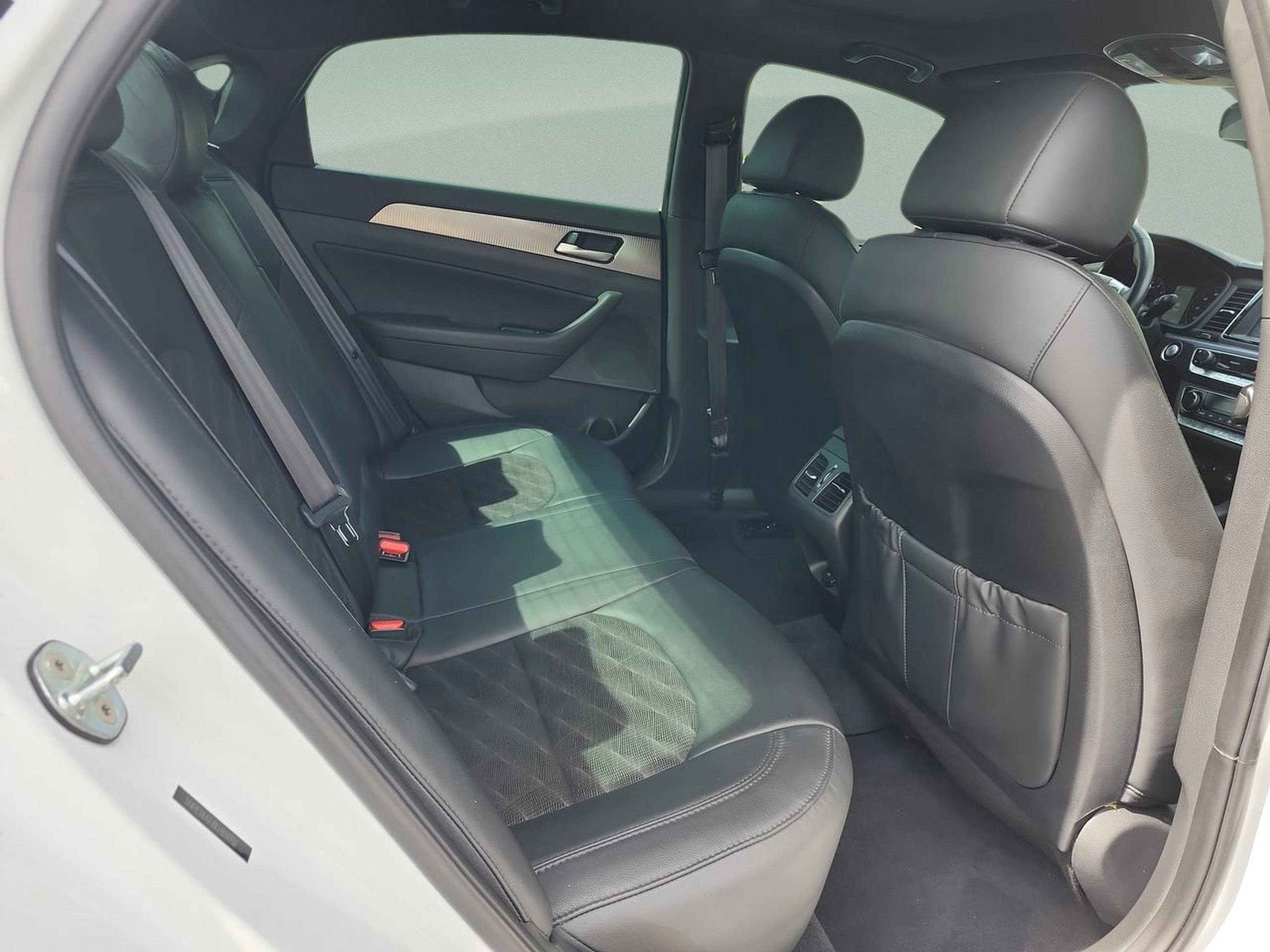 Used 2019 Hyundai Sonata Sport image 17