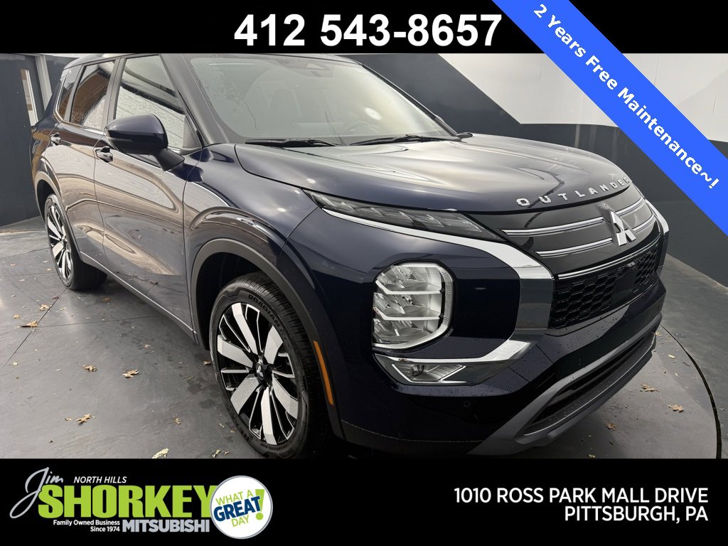 New 2025 Mitsubishi Outlander SE image 1