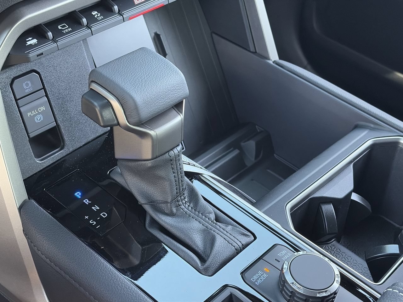 New 2026 Toyota Tundra Limited AWD/4WD image 13