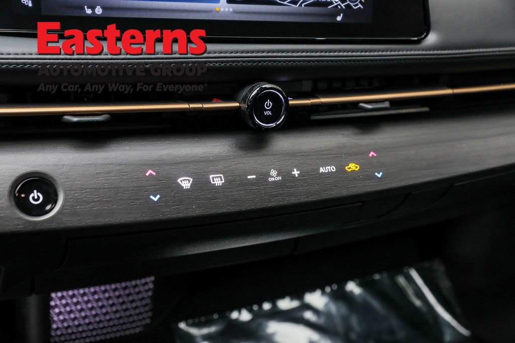 Used 2024 Nissan Ariya AWD image 19