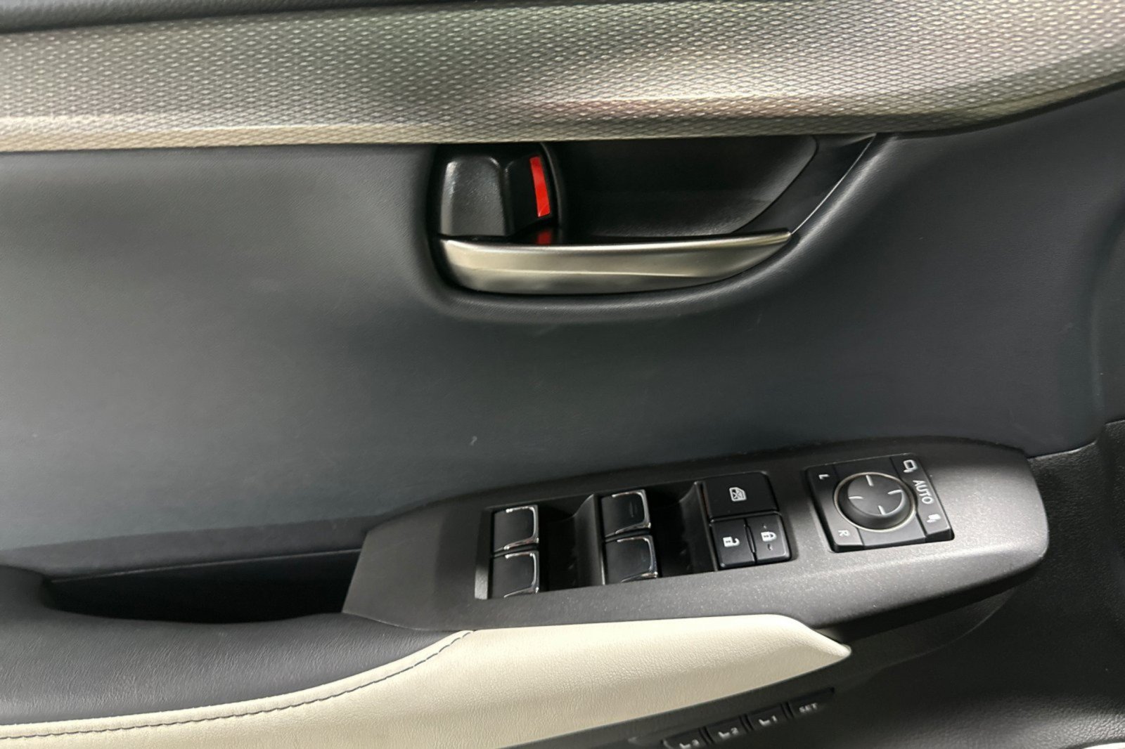 Used 2020 Lexus NX 300 F Sport w/ F Sport Premium Package FWD image 10
