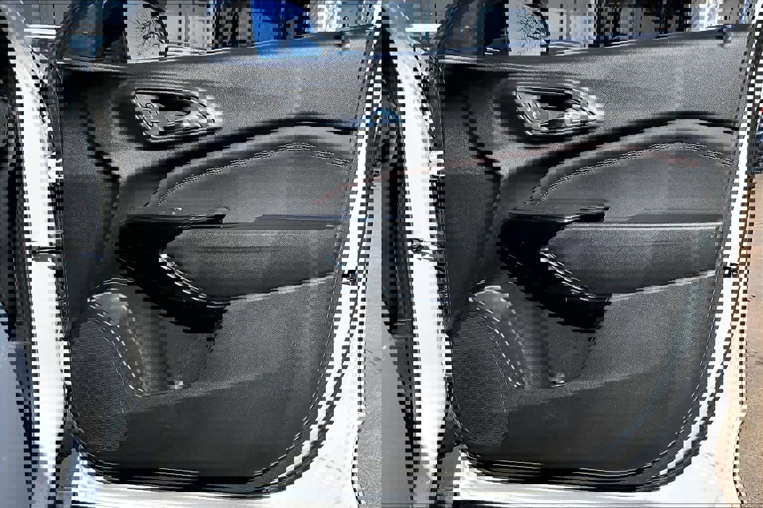 Used 2025 Chevrolet Trax RS w/ Driver Confidence Package image 22