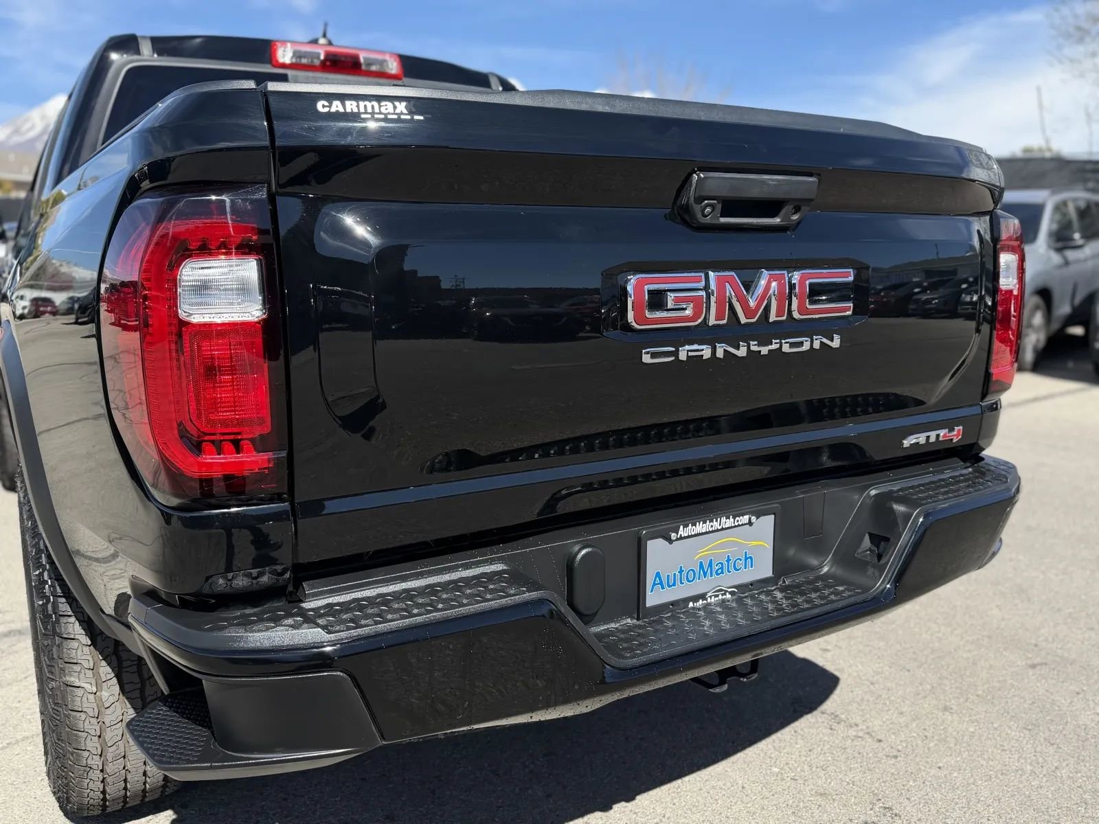 Used 2023 GMC Canyon AT4 w/ LPO, Off Road Lift Package AWD/4WD image 42